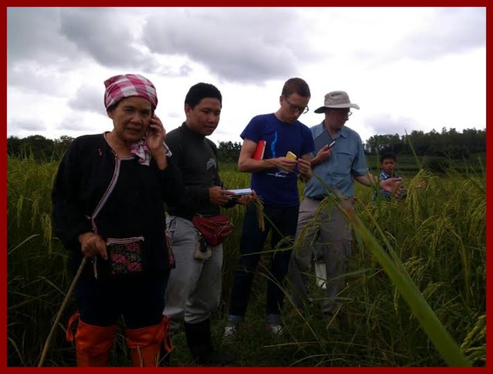 Visitors from the SRI group of Cornell University and the ECHO Asia Impact Center at Fah Mui’s Farm in 2014.